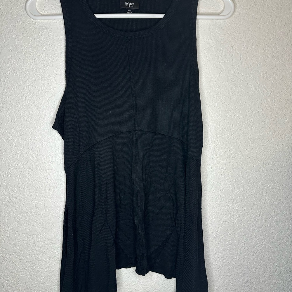 Black Women's Sleeveless Top, Sewn in quadrants